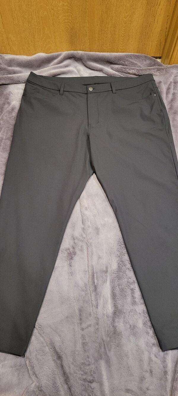 Lululemon Mens Pants 40x29 Straight Leg Navy Classic Fit Athleisure Travel Golf